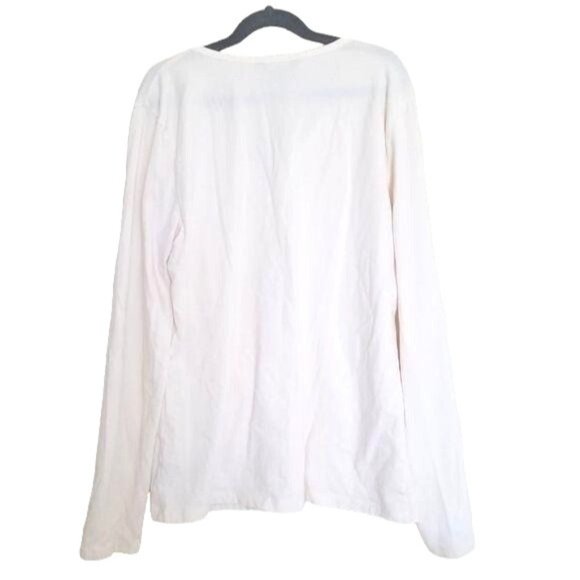 Tommy Hilfiger white long sleeve light weigh shirt with gold buttons size medium - Picture 2 of 3